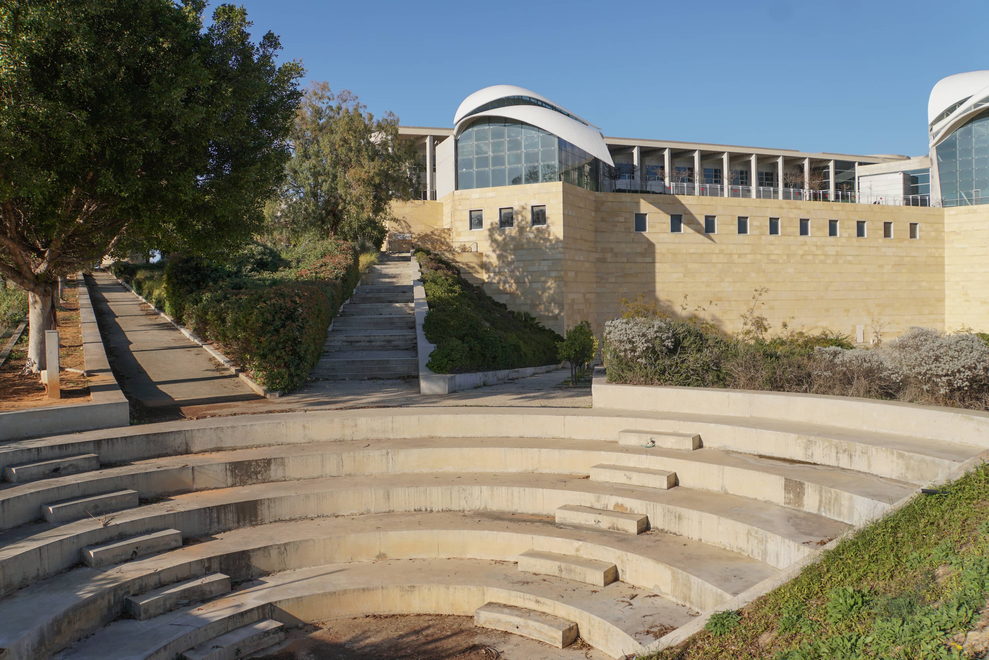 Photographic and Multimedia Displays