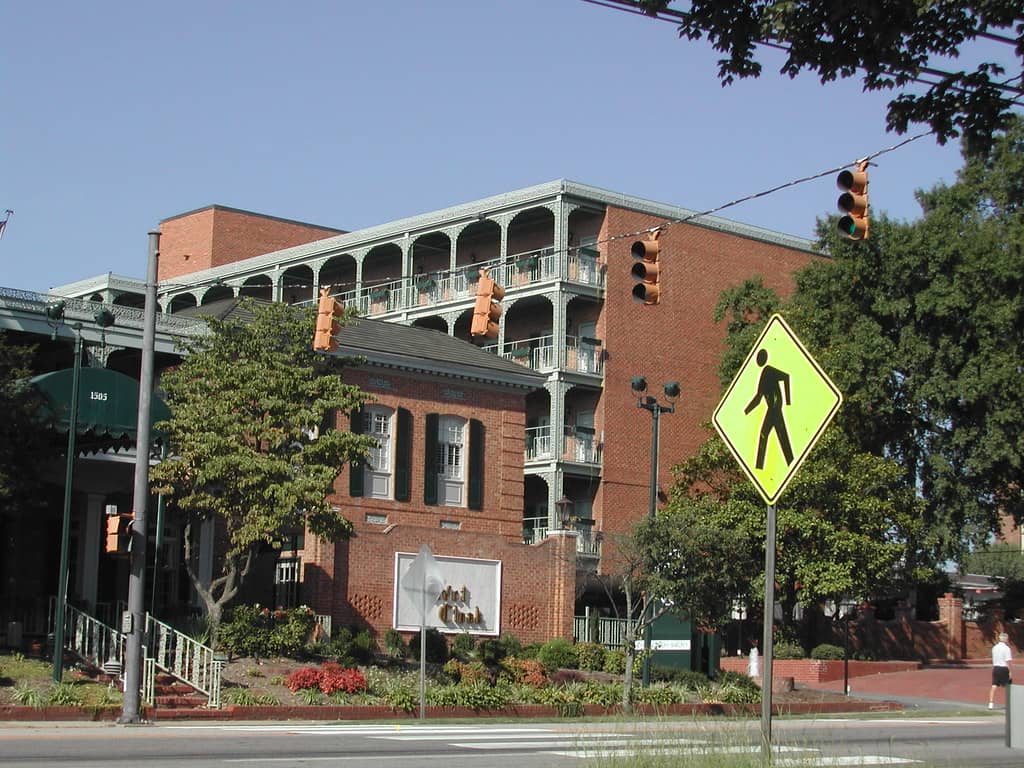 Diverse Culinary Scene