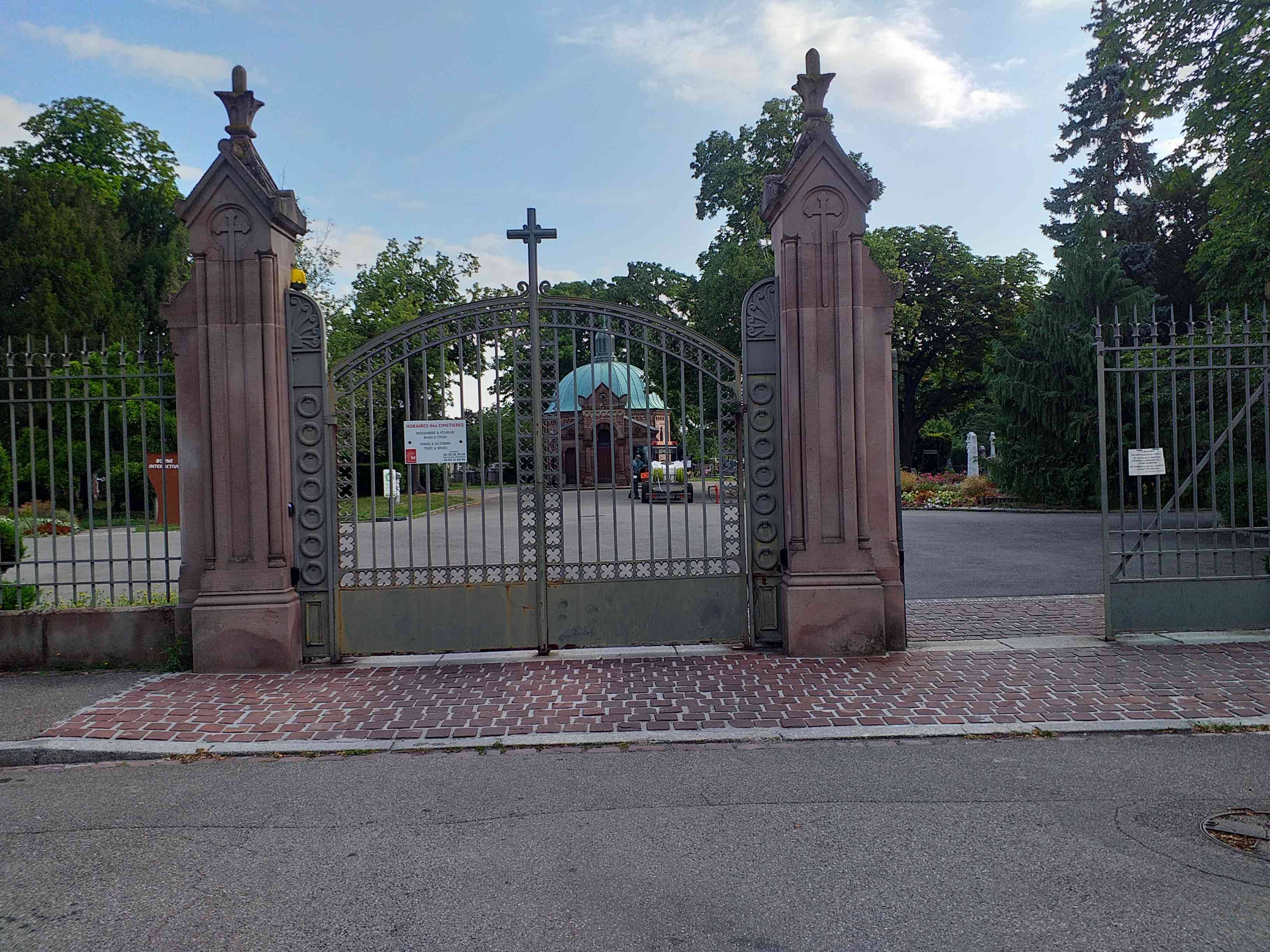 Architectural Chapels