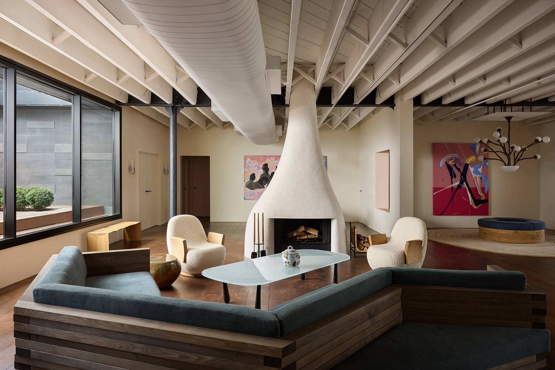 Well-Presented Galleries