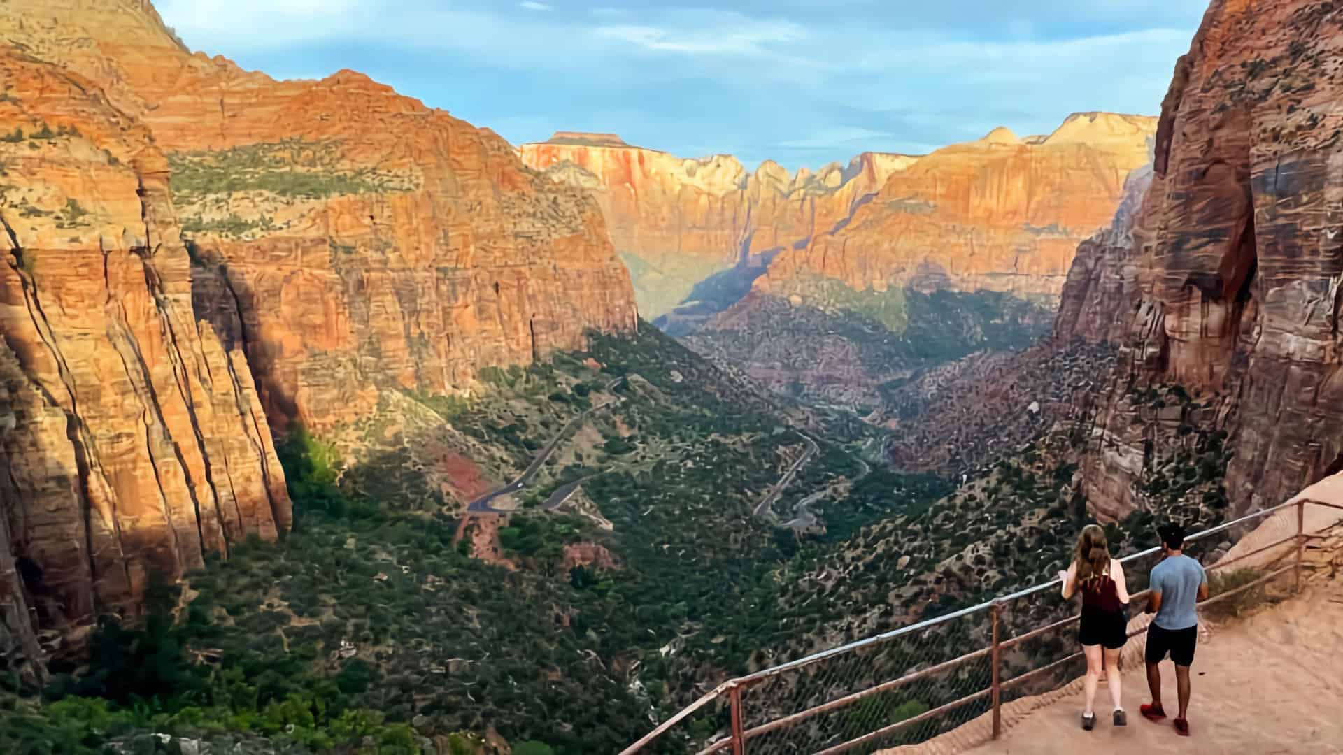 Canyon Overlook Trail