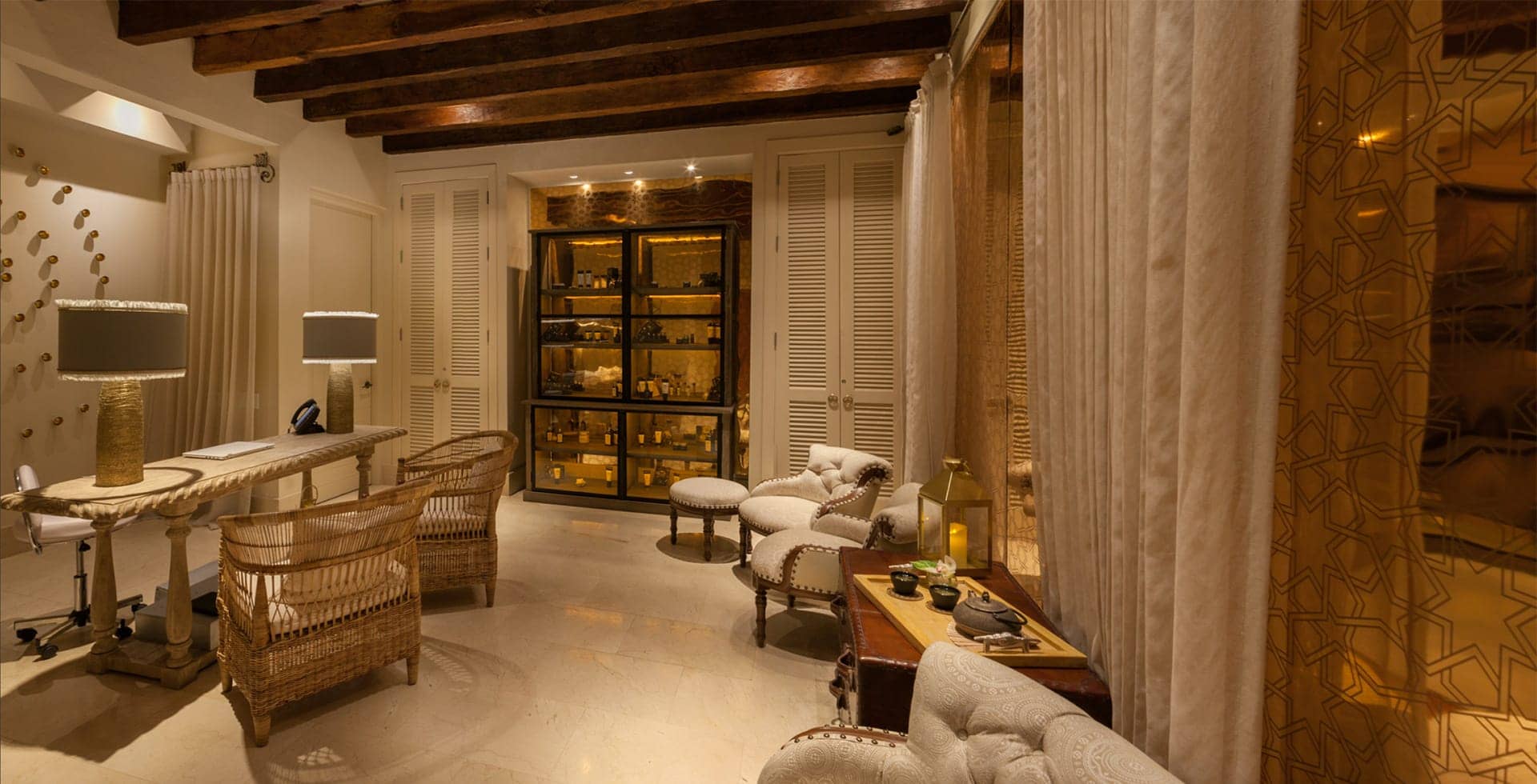 Tranquil Relaxation Lounge