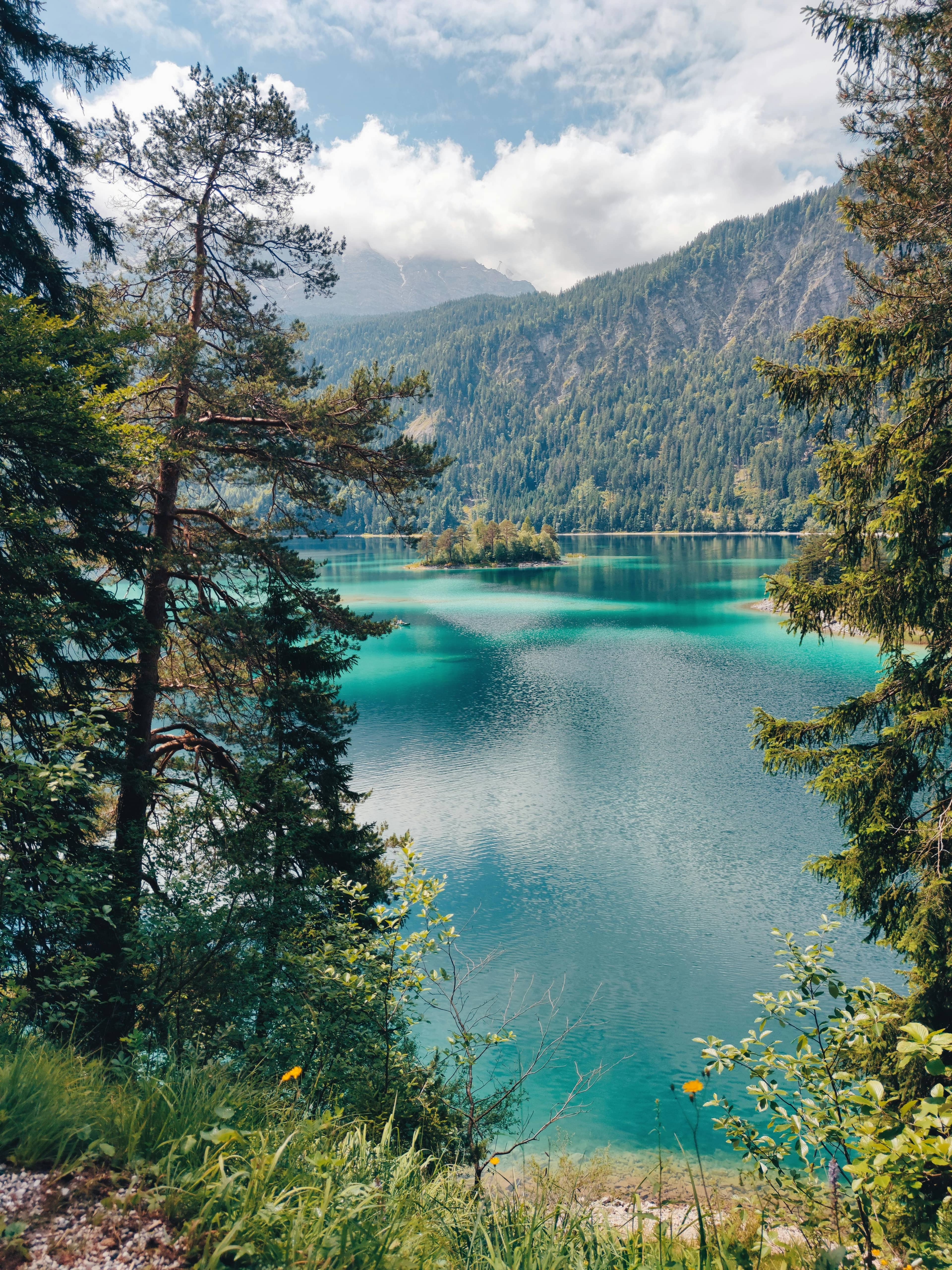 Turquoise Waters & Swimming Spots