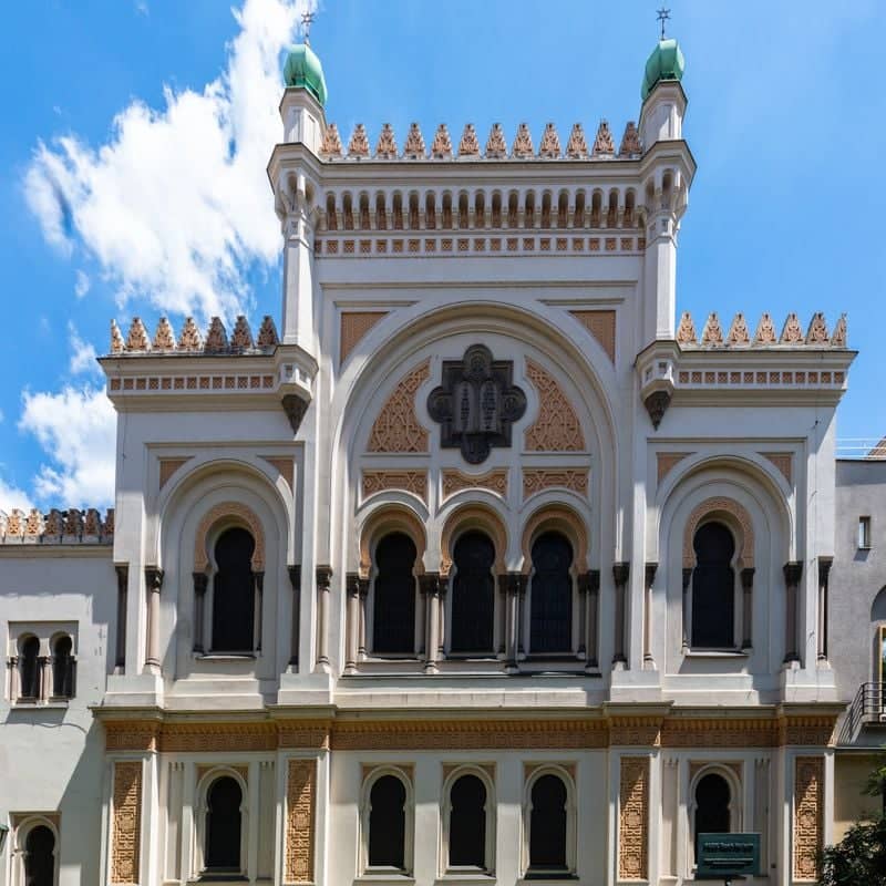 Exhibits on Jewish History