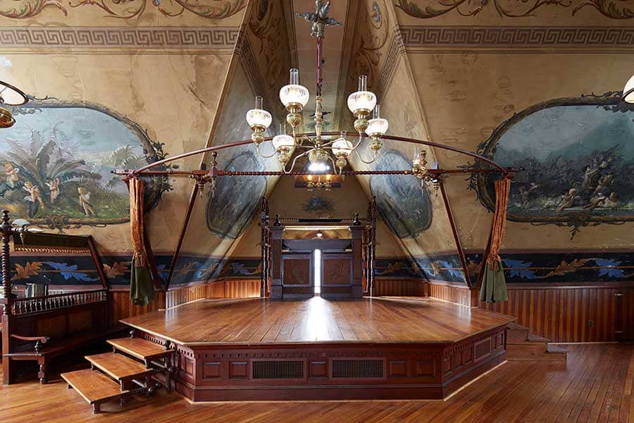 Jule Körner's Artistic Portfolio