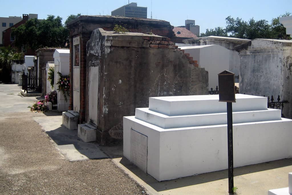Historic Figures' Resting Places