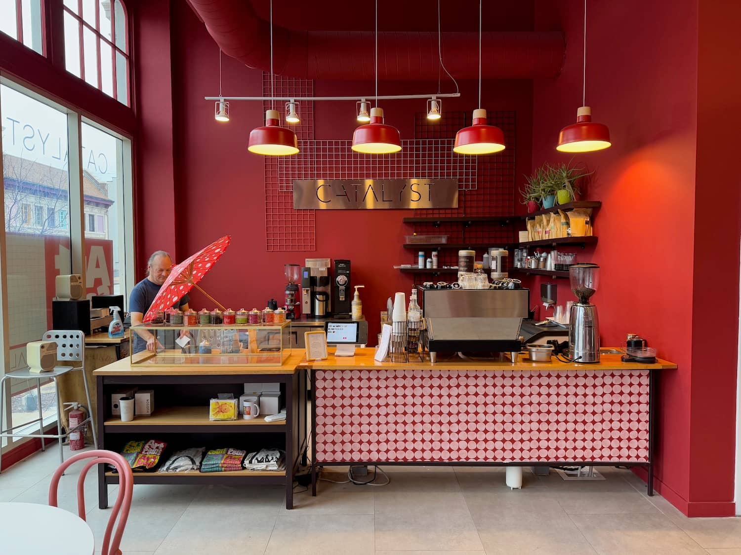 Charming Cafes & Bistros