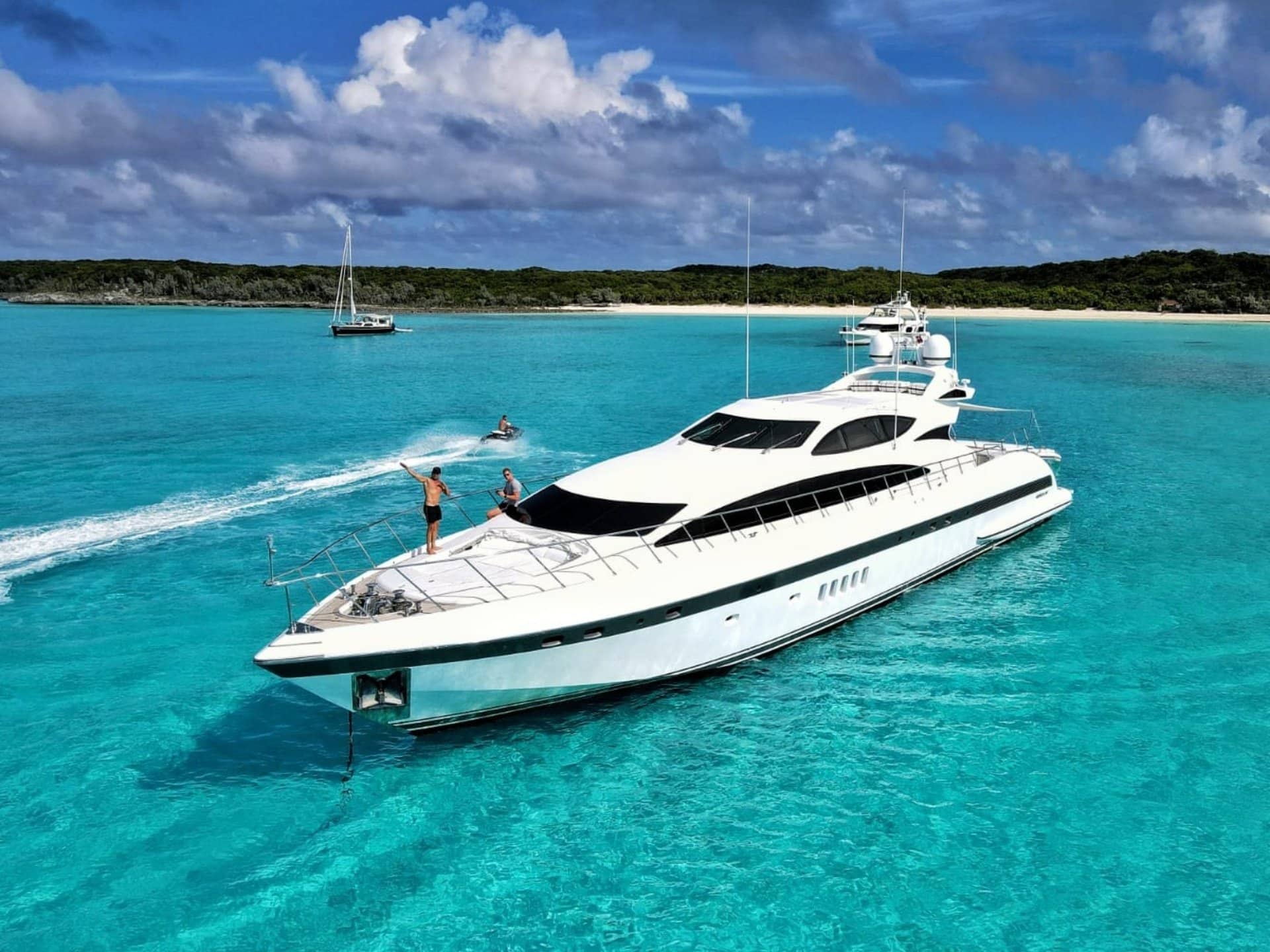 Luxury Yacht Charters