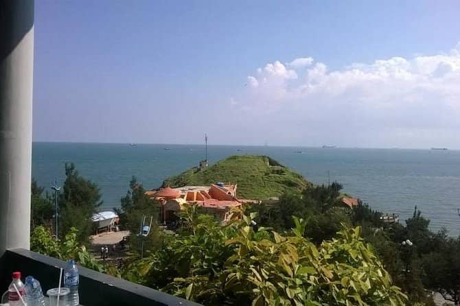 Local Island Authenticity