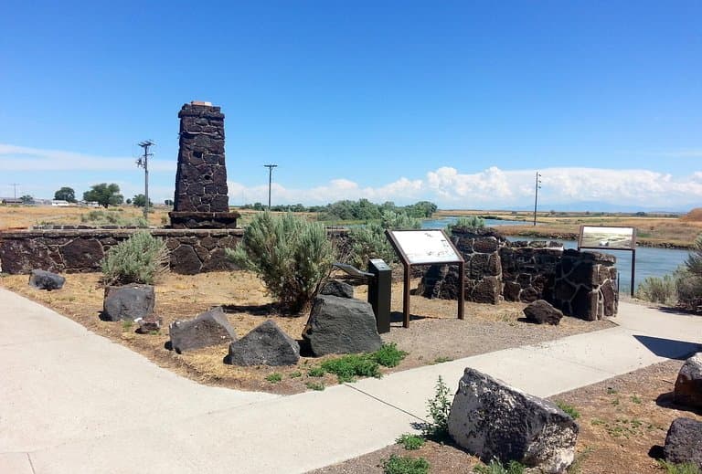 This is the only improved part of the park. It's at the beginning of the 1.6 mile loop walk.