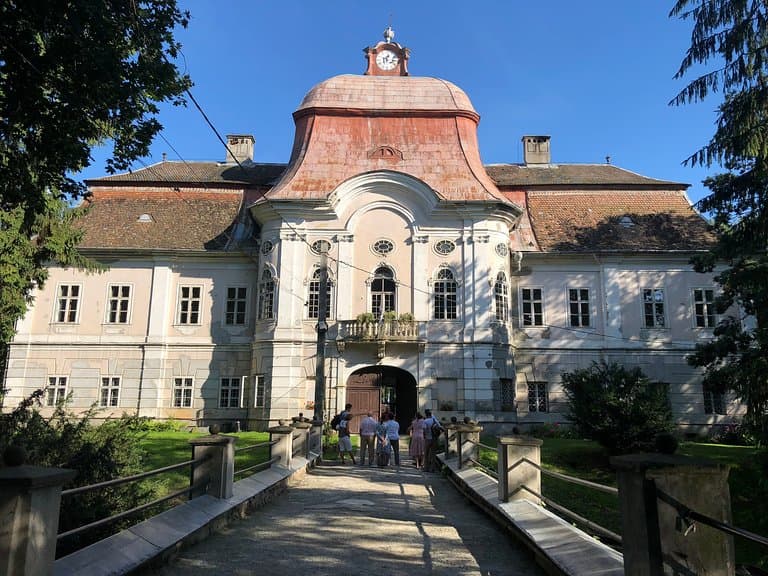 Teleki Castle Gornești
