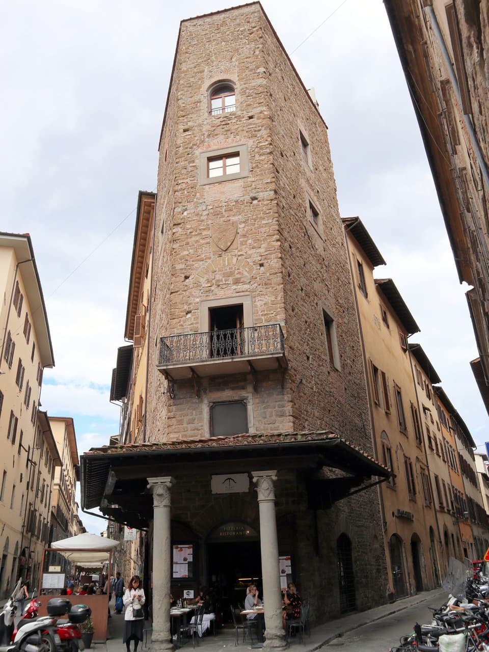 アルベルティ宮