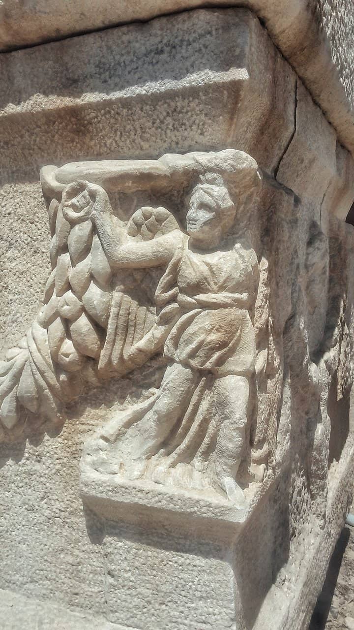 Geometric and Fresco Decorations