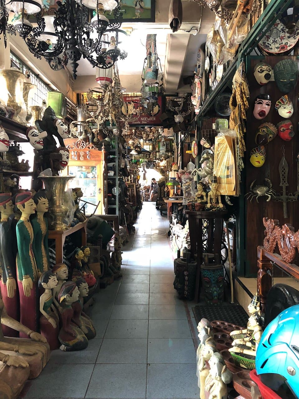 Triwindu Market Solo