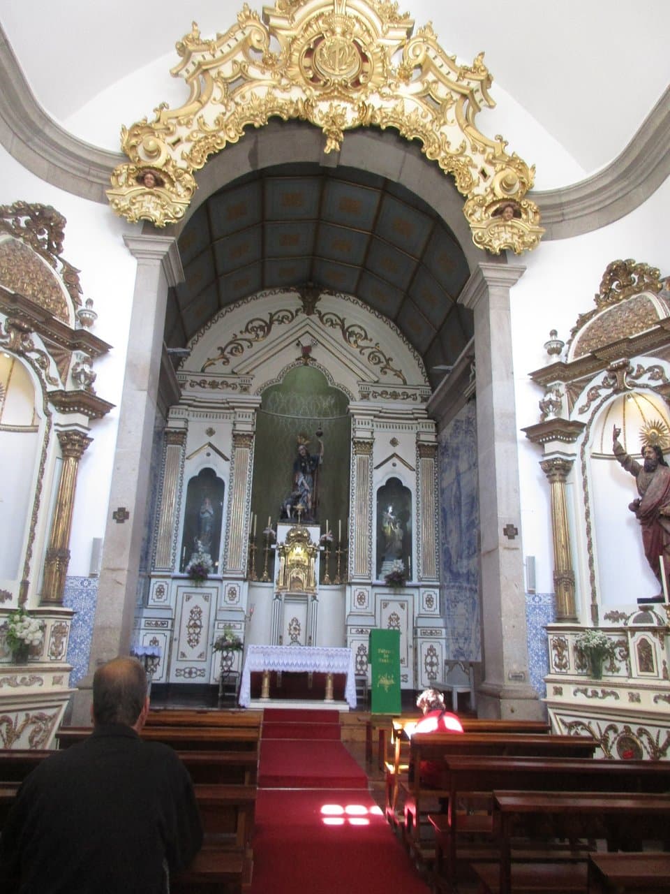 San Roque Church and Fountain