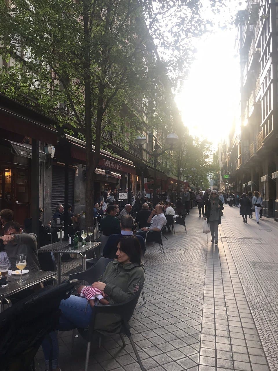 Buzzing street where locals seem to congregate. Well worth a visit.