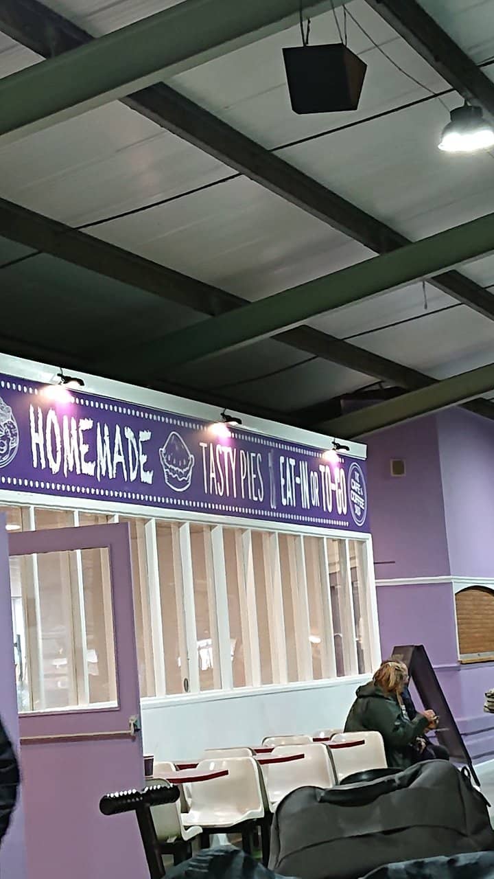 Stafford National Exhibition (Parrot Society UK)