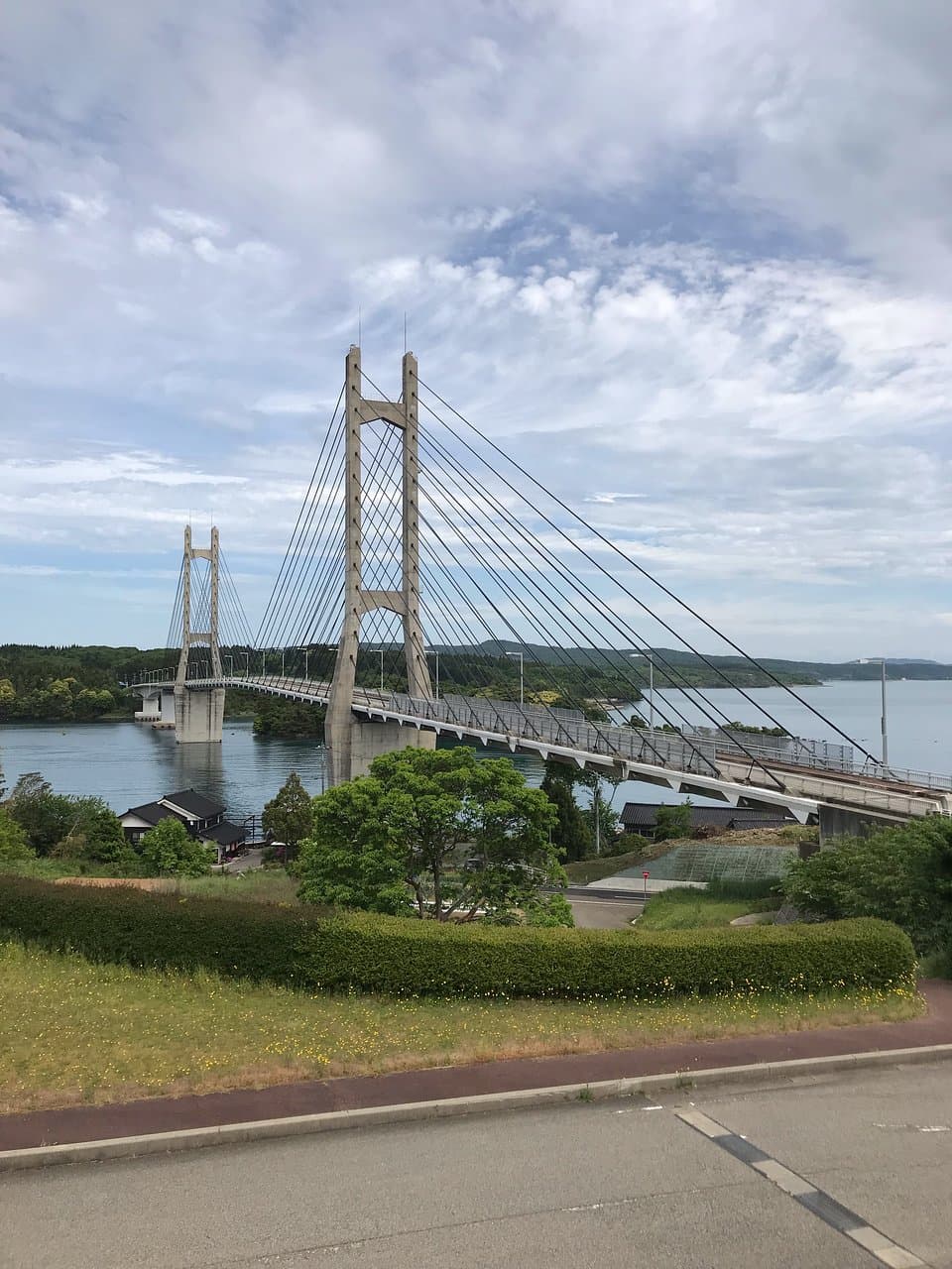 ツインブリッジのと 展望台より