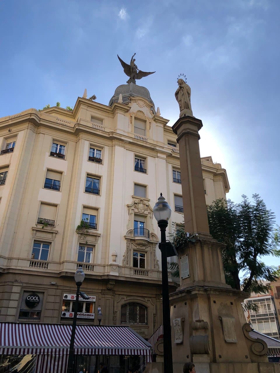 無原罪の聖母記念碑