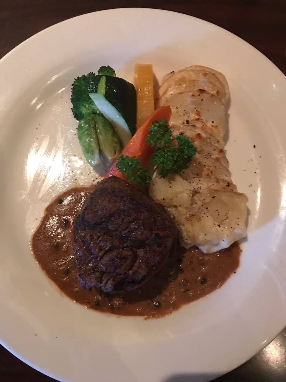 Cozy and Timeless Ambiance