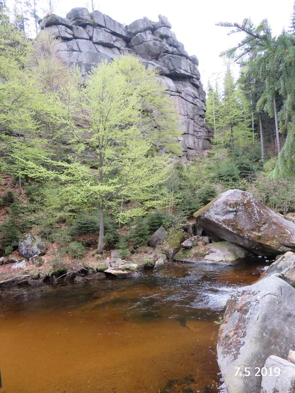 Kamieńczuk Waterfall