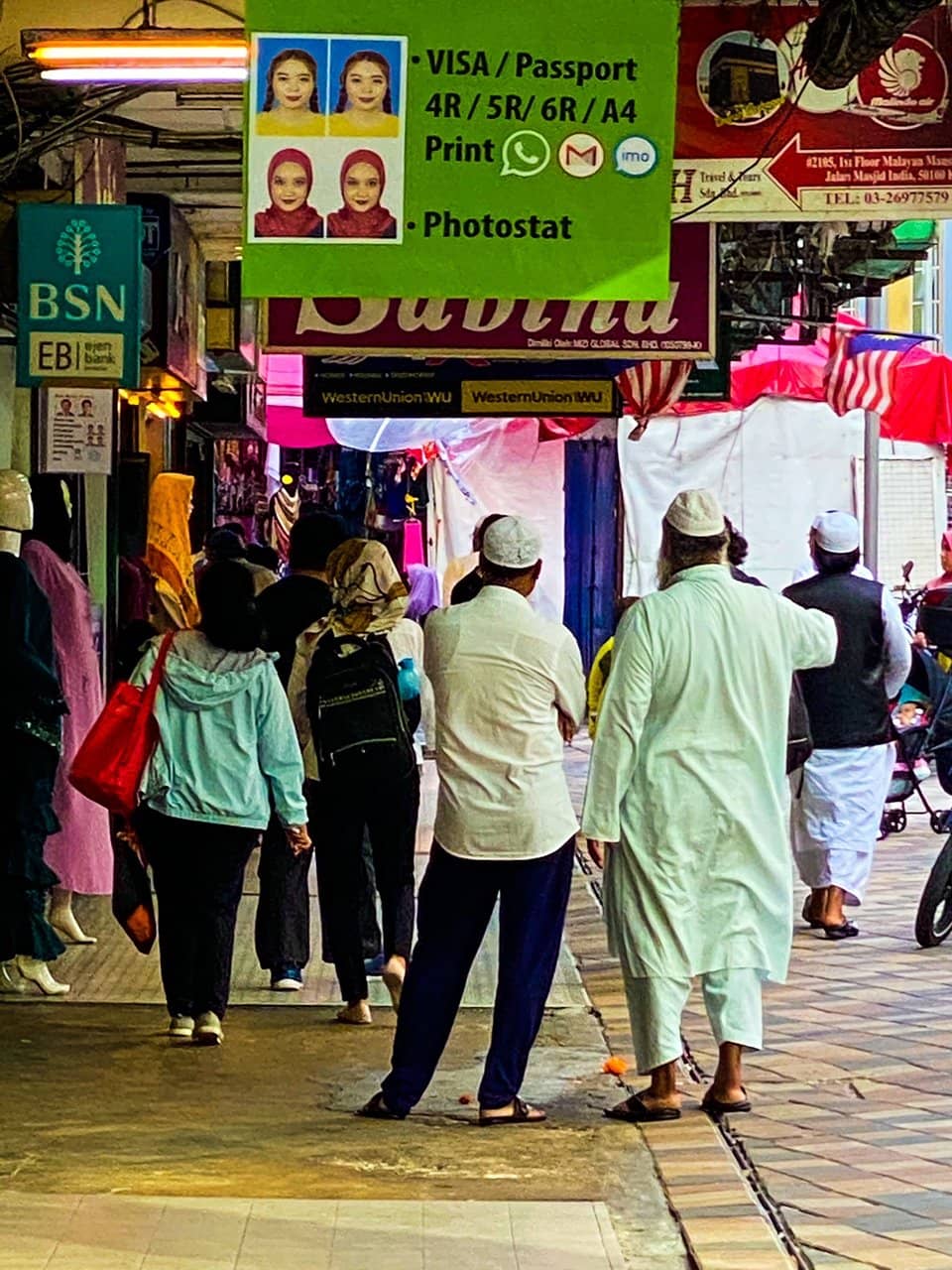Jalan Masjid India Shopping