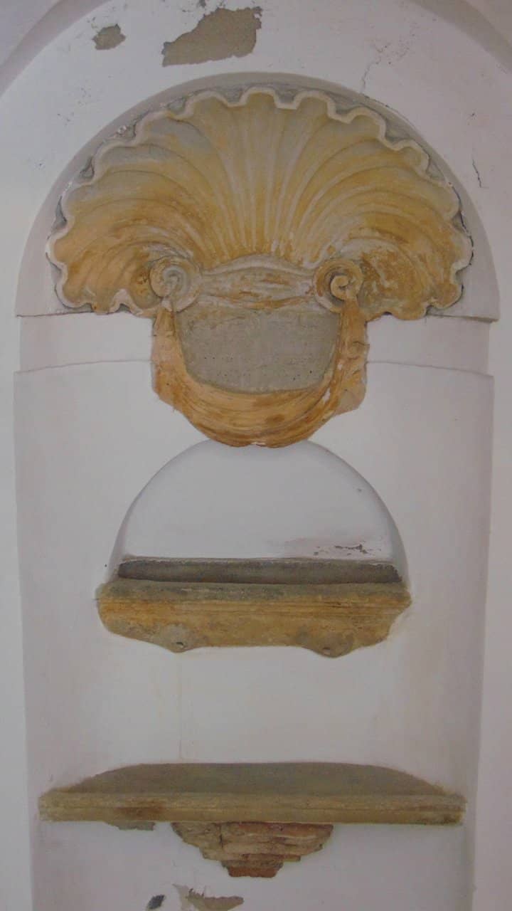 Traditional Baking Oven & Ablution Basin