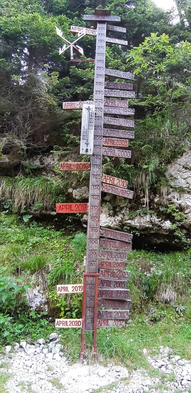 Mountain Hut Refreshments