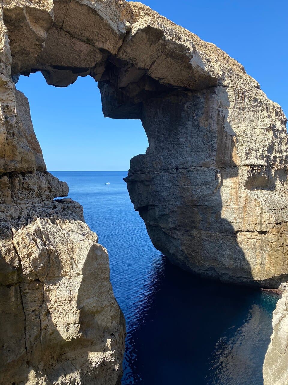 Wied il-Mielaħ Window