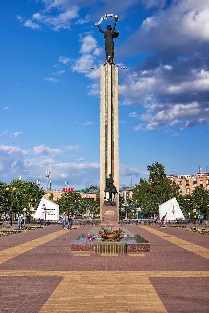 Площадь Победы