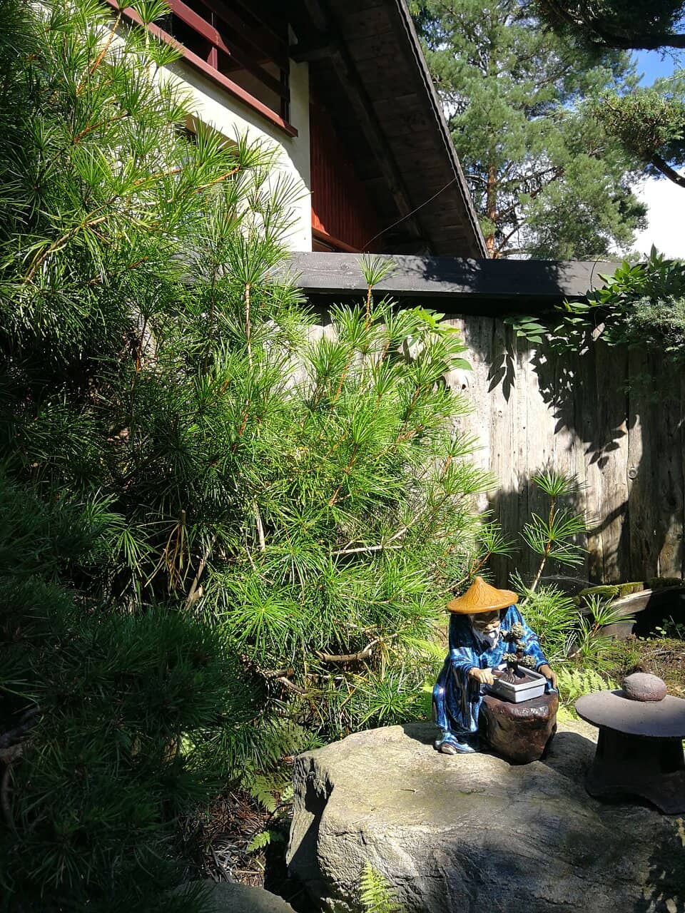 Authentic Pagodas & Bridges