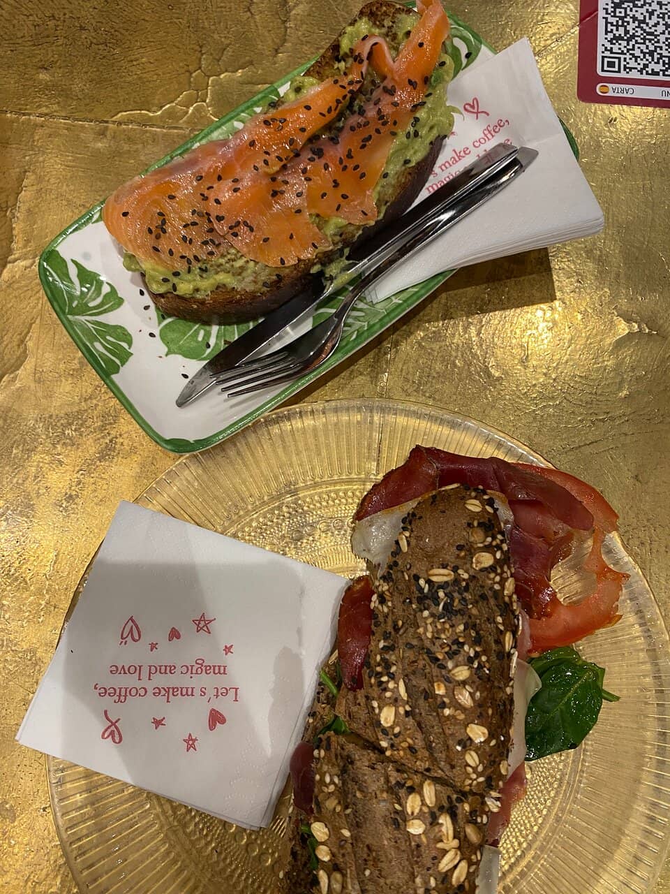 Chic & Inviting Atmosphere