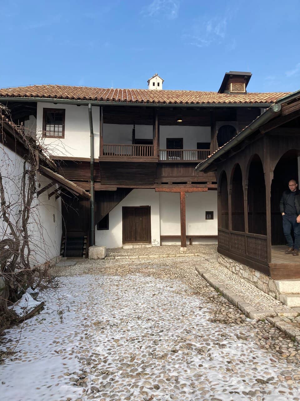 Peaceful Neighborhood Setting