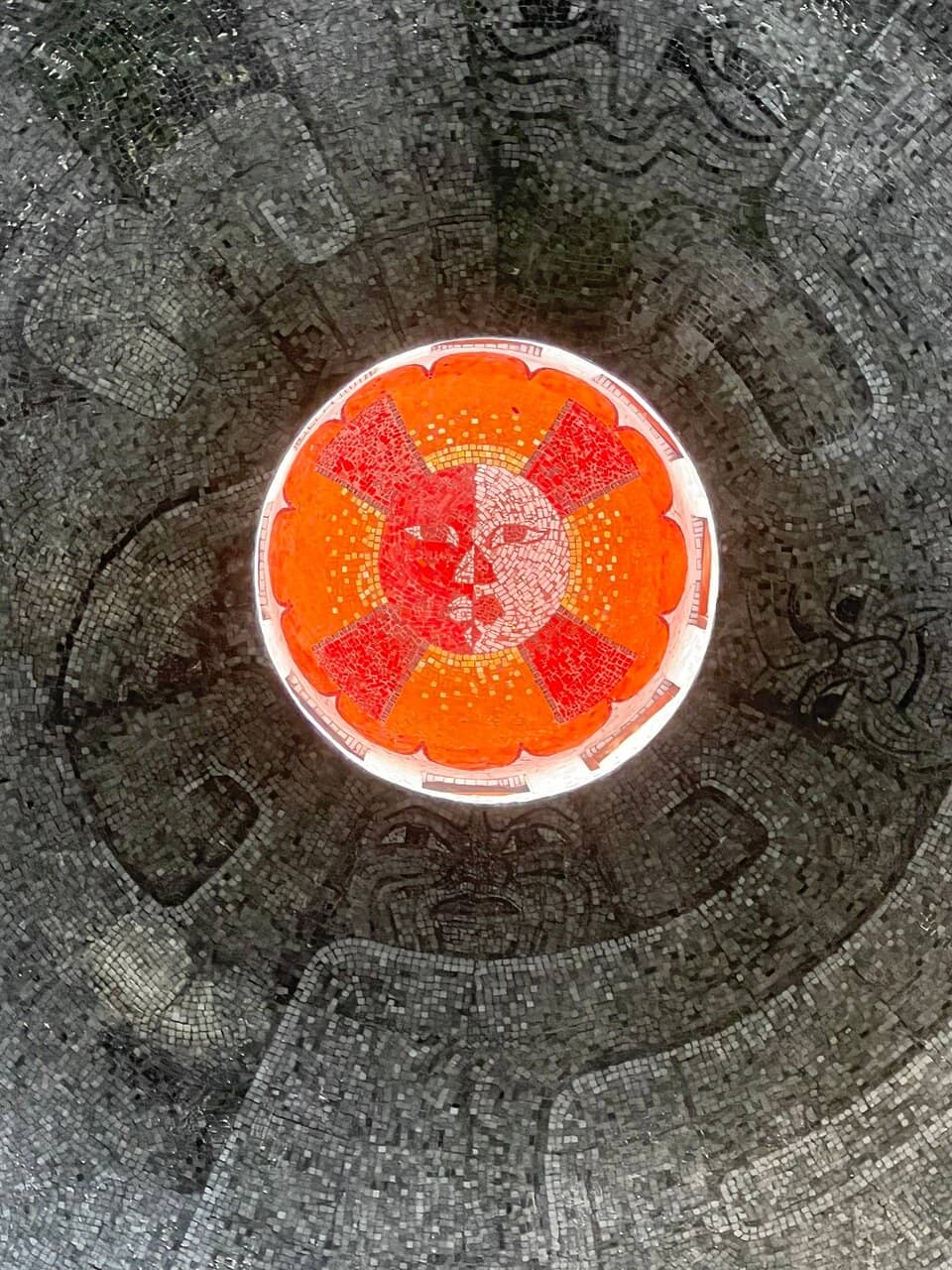 Courtyard Ambiance