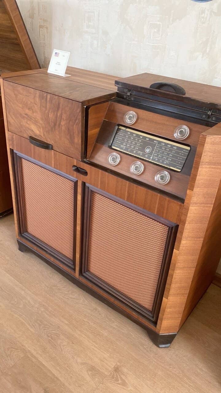 Rare Soviet and Foreign Sets