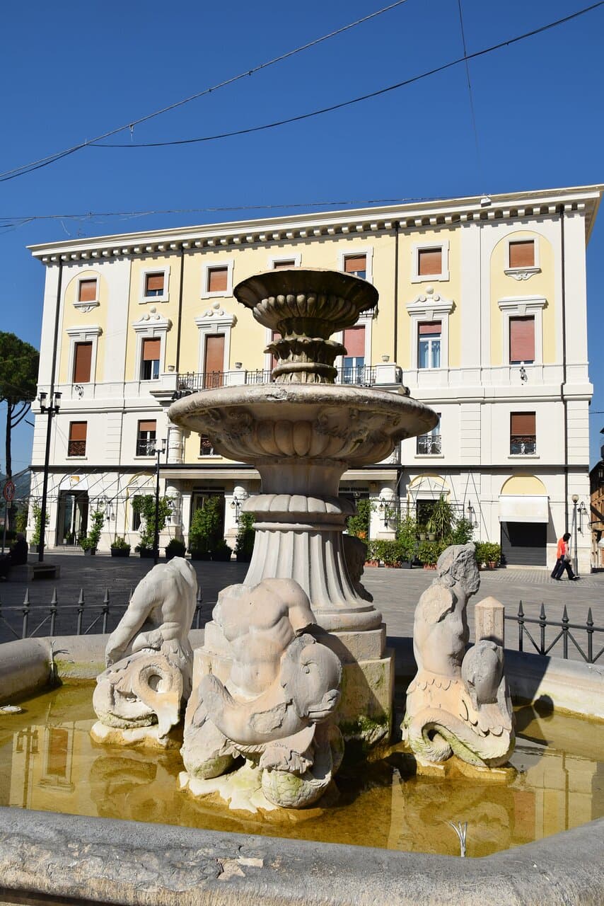 Piazza Vittorio Emanuele II - 6