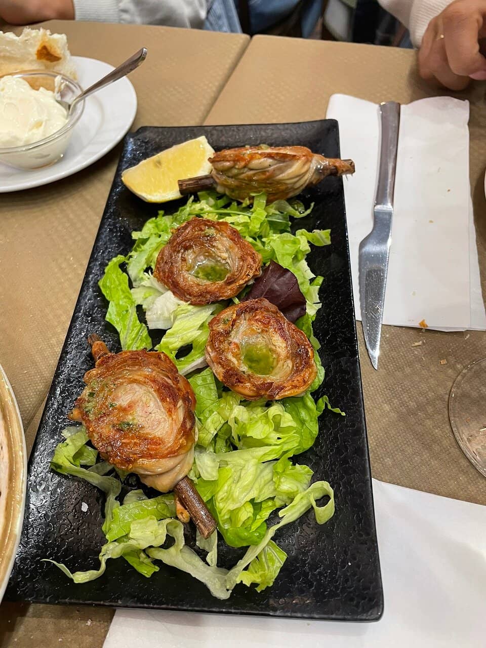 Gigantic Tostas & Alpargatas