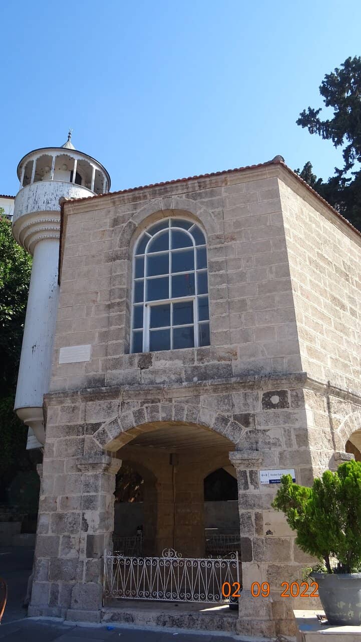 Vertical photo