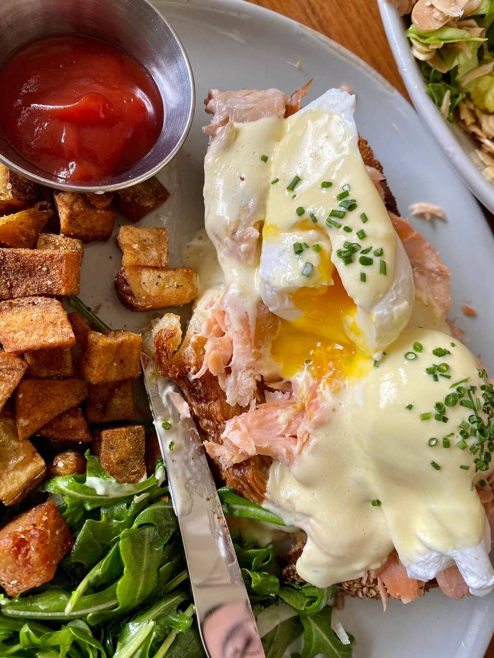 Creative Cacio e Pepe Eggs