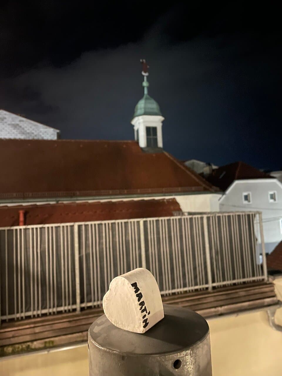 hübsch aber zu laut