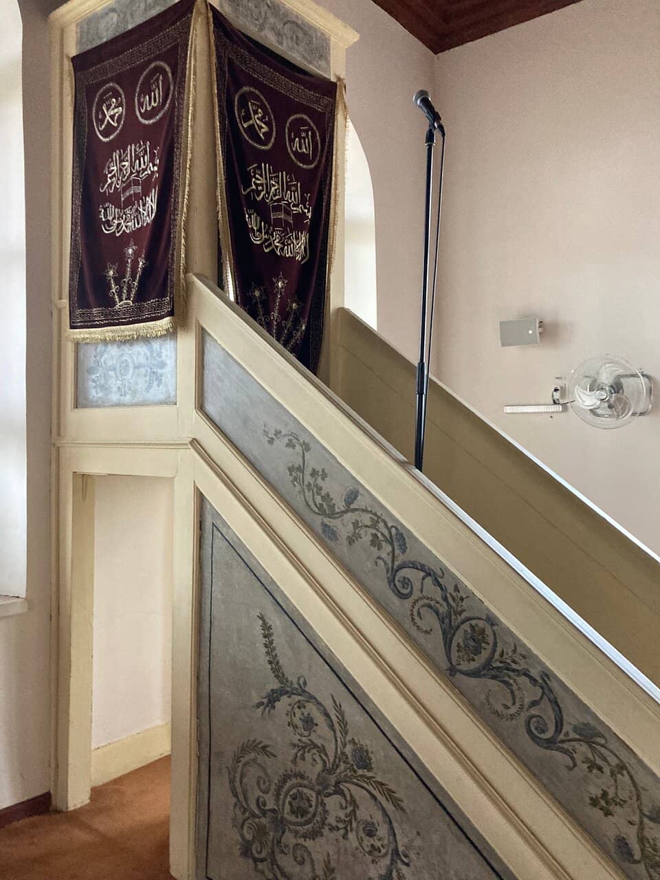 Vertical photo
