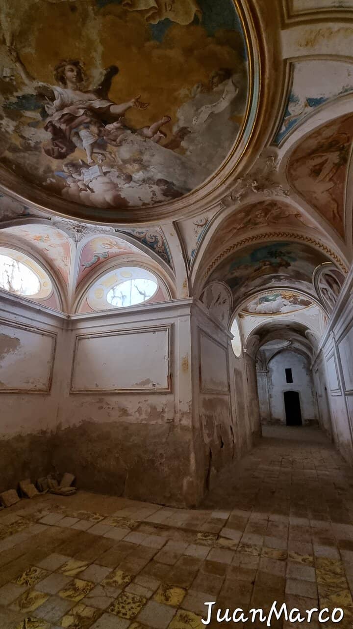 Filming Location Charm