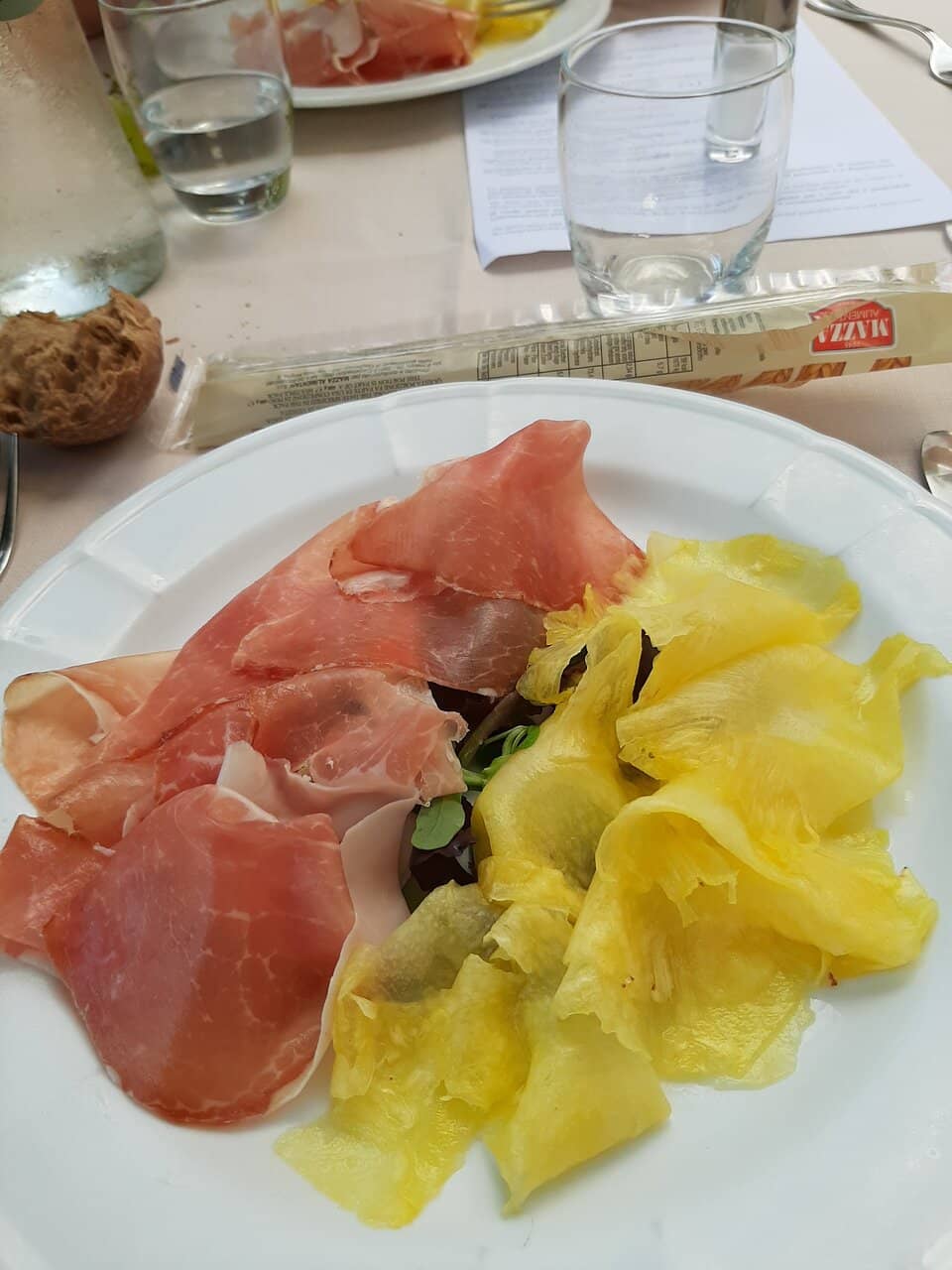 Proximity to Sirmione Castle