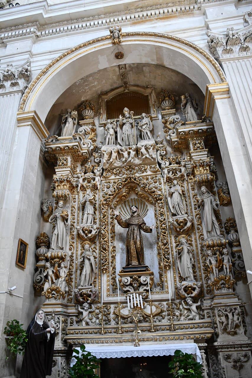 Unique Wooden Ceiling