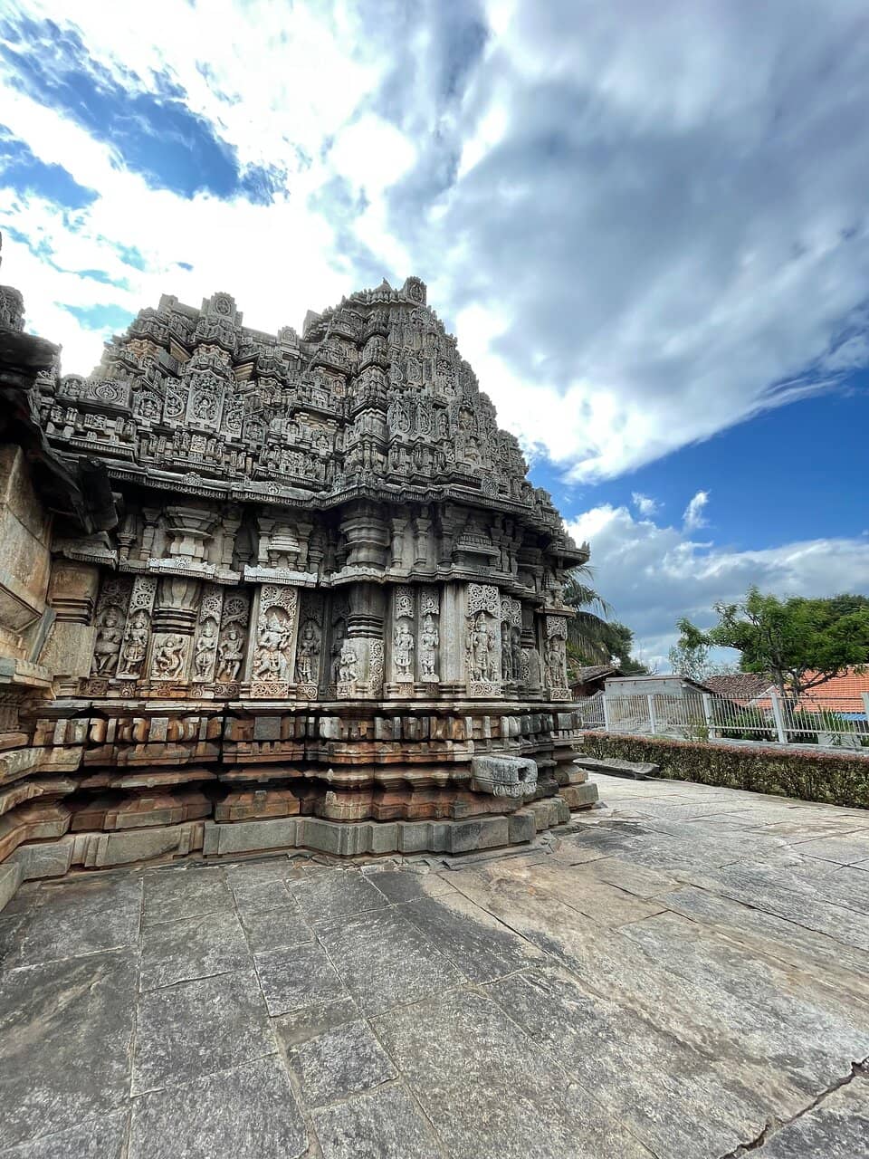 Trikuta Architecture