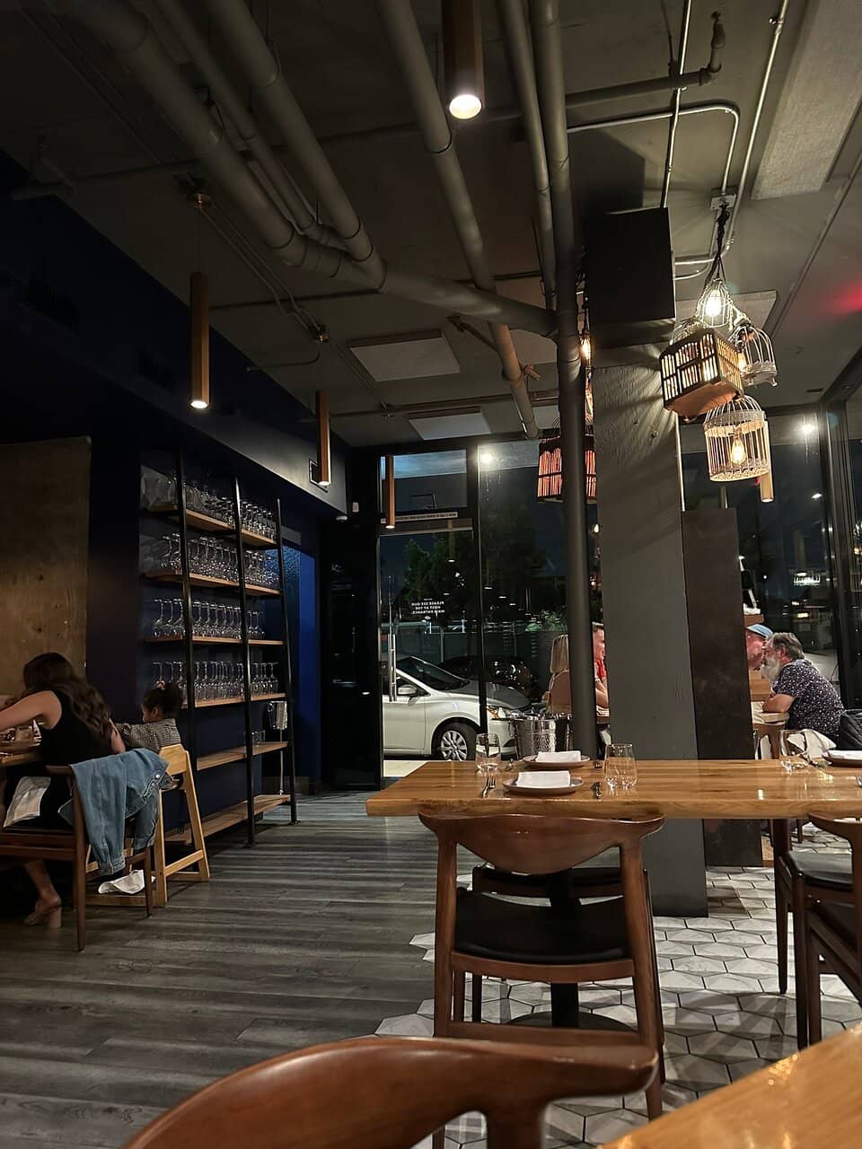 Seafood Towers & Raw Bar