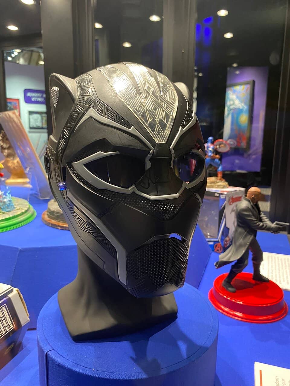 Live Music & Performances