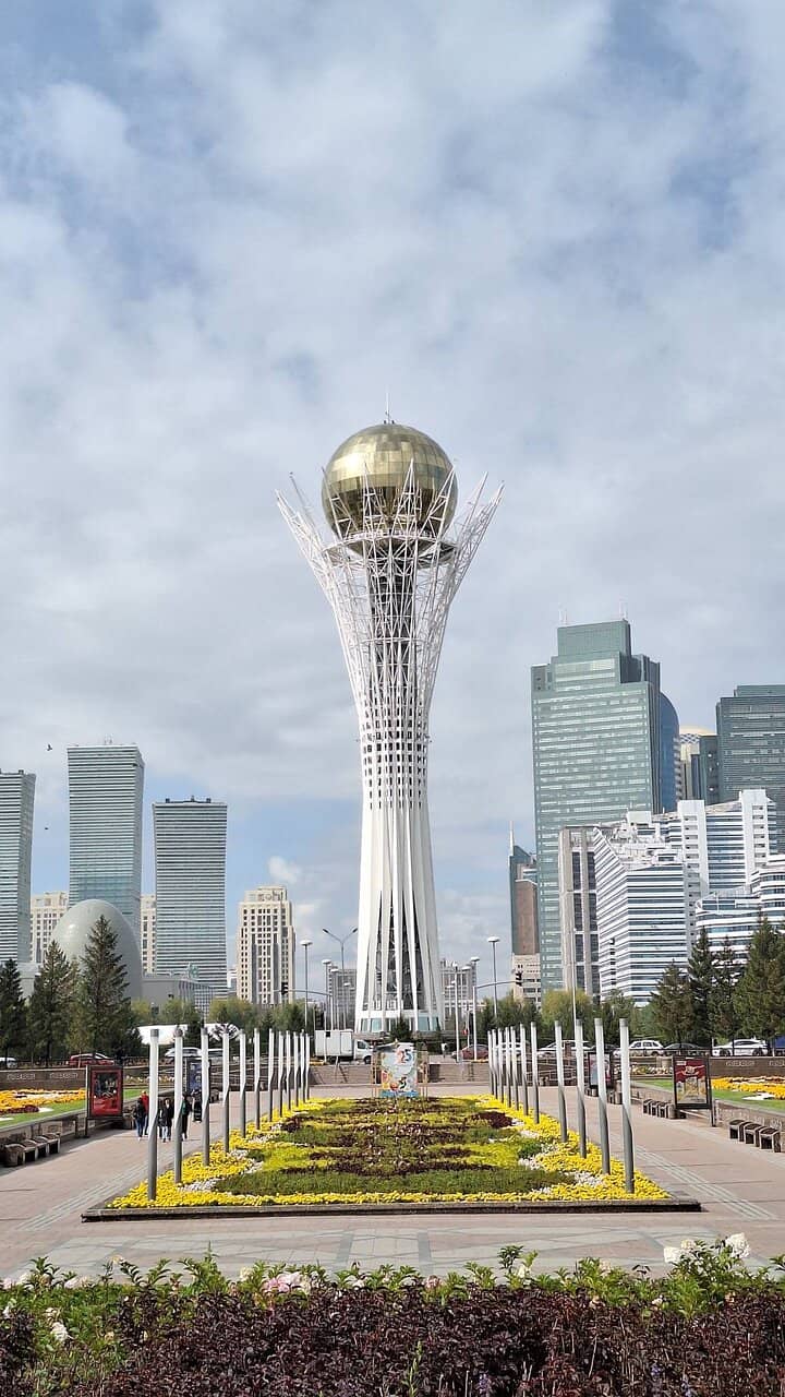 Khan Shatyr Entertainment Center