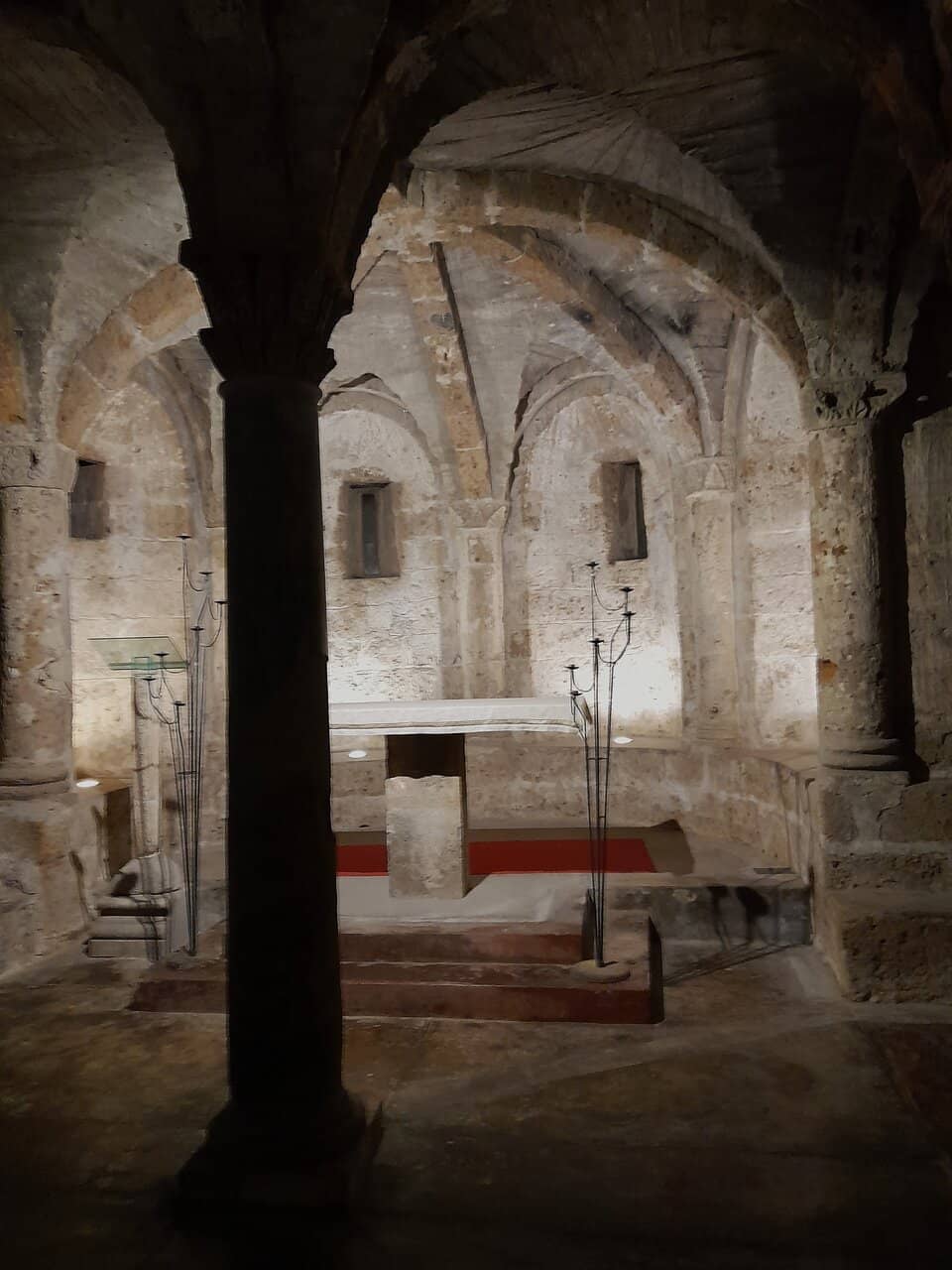 Nave for Quiet Reflection