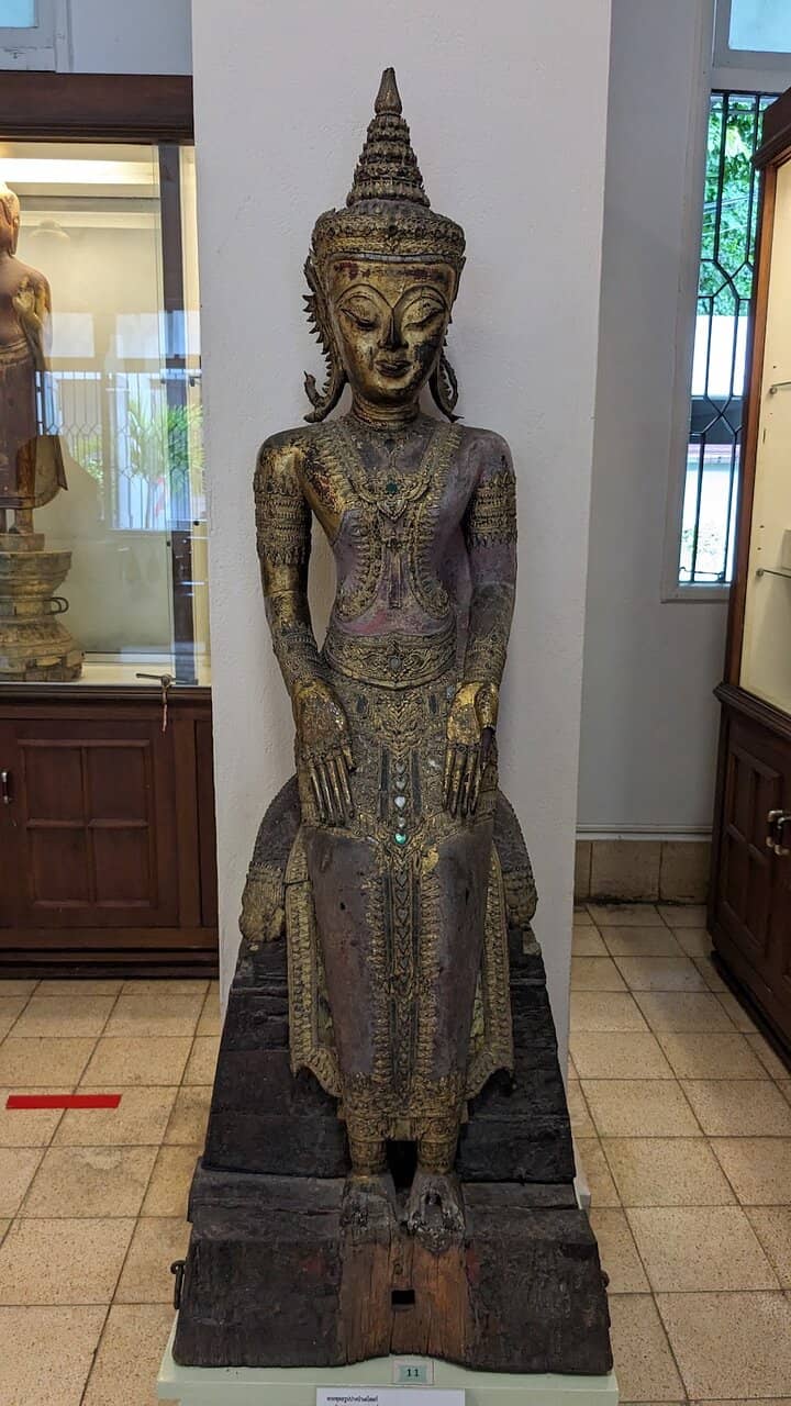 Mon Dvaravarti Buddha